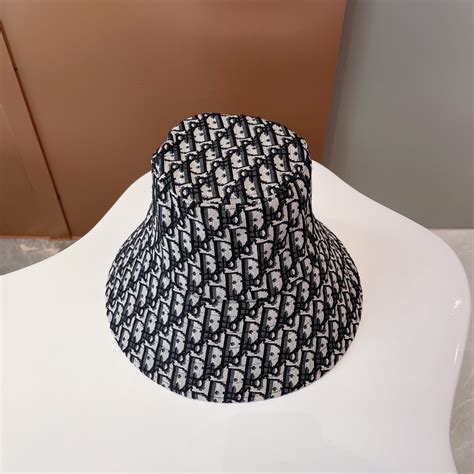 cheistian dior bucket hat|dior bucket hat size.